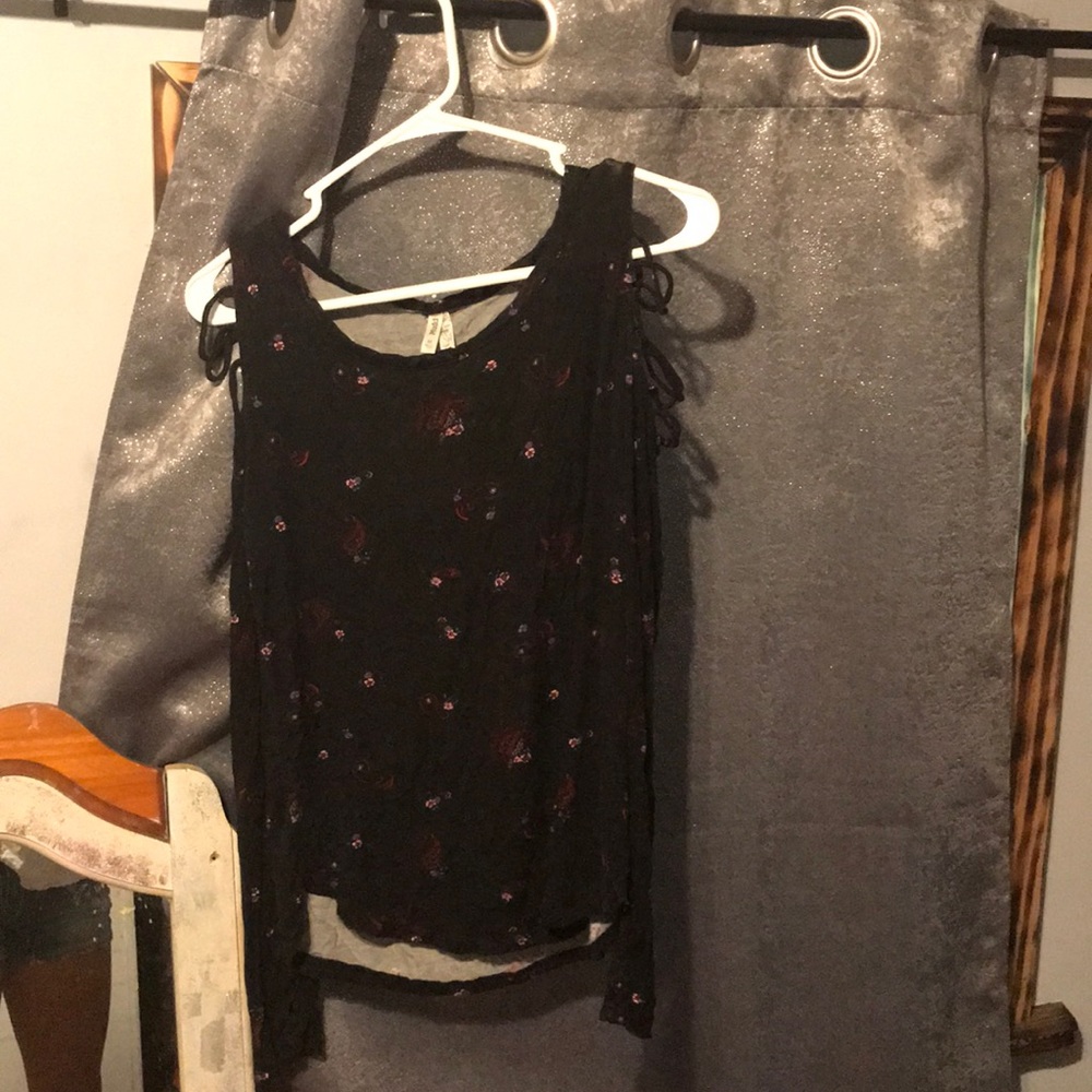 Cute long sleeve shirt